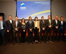 Nova diretoria eleita da ABDE