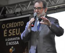 Assinatura do convênio entre a Fomento Paraná, a ACIL, o Sebrae/PR e a GarantiNorte PR, que começou a operar na nesta sexta-feira, dia 14 de fevereiro.