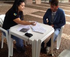 Atendimento dos agentes de crédito em Guarapuava.