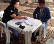 Atendimento dos agentes de crédito em Guarapuava.