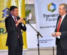 O auditor interno da instituição, Juarez Rossetim, discursa durante a solenidade.