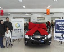 O motorista de táxi Marcos Roberto Zandoná é o segundo profissional de Cornélio Procópio, no norte pioneiro do estado, a obter um financiamento da Fomento Paraná na linha Taxistas. 