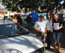 O taxista Luiz André Massuquetto, que foi o primeiro profissional de Campo Largo a obter financiamento na Fomento Paraná, elogiou a instituição. “Não dá nem para comparar as taxas com as dos outros bancos. Na Fomento Paraná meu financiamento saiu muito mais barato”, disse o taxista. “Sem contar que o processo de crédito foi muito fácil.”