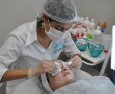 Financiamento que viabilizou a instalação do primeiro espaço dedicado somente a tratamentos faciais de Curitiba já gera lucros. E o empreendedor já contratou mais duas pessoas para atender à clientela, que não para de crescer.