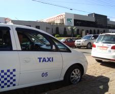Nesta terça-feira (19) pela manhã, técnicos da Fomento Paraná estiveram em Campina Grande do Sul, onde conversaram com taxistas para divulgar a linha especial para o segmento.