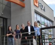A Fomento Paraná e a distribuidora de medicamentos curitibana Nunesfarma assinaram nesta quarta-feira (12) um contrato de financiamento de R$ 3,9 milhões pela linha Inovacred. Este é o segundo contrato nesta linha que a Fomento Paraná assina em 2014. 