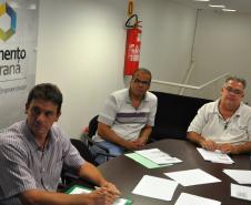 Novos agentes de Curitiba, Carlópolis, Mangueirinha, Quatro Barras e Santo Antônio da Platina participam de uma turma especial de treinamento nesta semana na sede da Fomento Paraná.