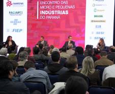 O analista de desenvolvimento da Fomento Paraná Richer de Andrade Matos, participou de com um talk show sobre crédito, que foi mediado pela jornalista da TV Globo e Rede CBN, Mara Luquet, durante o Encontro das Micro e Pequenas Indústrias do Paraná. A Fomento Paraná é uma das patrocinadoras do evento.