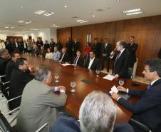 Governador Beto Richa anuncia a reabertura da linha de financiamento Banco do Empreendedor - Taxistas, da Fomento Paraná. 