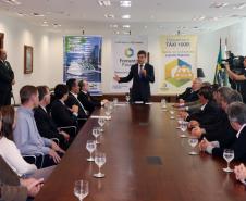 Governador Beto Richa anuncia a reabertura da linha de financiamento Banco do Empreendedor - Taxistas, da Fomento Paraná. 