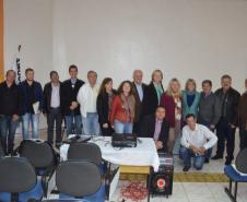 Encontro da Amocentro, em Pitanga, no Centro-Sul do Estado, com a participação da Fomento paraná, para apresentar linhas de financiamento para obras de infraestrutura e aquisição de equipamentos rodoviários para os municípios.