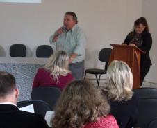 Encontro da Amocentro, em Pitanga, no Centro-Sul do Estado, com a participação da Fomento paraná, para apresentar linhas de financiamento para obras de infraestrutura e aquisição de equipamentos rodoviários para os municípios.