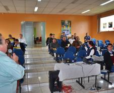 Encontro da Amocentro, em Pitanga, no Centro-Sul do Estado, com a participação da Fomento paraná, para apresentar linhas de financiamento para obras de infraestrutura e aquisição de equipamentos rodoviários para os municípios.