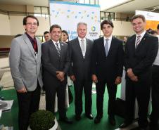 Encontro das Empresas de Serviços do Paraná recebeu mais de 400 empresários para debater estratégias inovadoras nos negócios. Evento é um dos maiores do setor de serviços no estado.