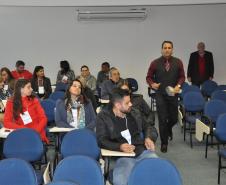 A Fomento Paraná conclui nesta sexta-feira (29) a capacitação de uma nova turma de agentes de crédito. São 49 pessoas que atuam em prefeituras e outras instituições parceiras em todo o Paraná. No total, são 45 municípios representados nessa turma. 