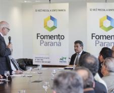 O governador Beto Richa anunciou nesta segunda-feira (2) o lançamento de uma nova linha de microcrédito especial da Fomento Paraná, com limite de até R$ 20 mil em capital de giro. 