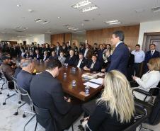 Governador Beto Richa entrega o trator de número 10 mil do programa Trator Solidário