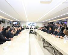 A Associação Comercial e Industrial de Cascavel (ACIC) está de casa nova. Parceira da Fomento Paraná na região oeste do Estado, a ACIC tem mais de 2,5 mil associados e atende com pessoal especializado para informar e aproximar empreendedores de linhas que se adaptam aos negócios.