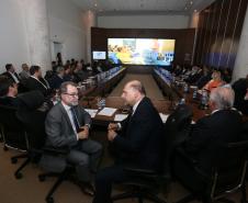 O lançamento do programa Fomento Cultura foi feito pelo presidente da Fomento Paraná, Juraci Barbosa, e pelo secretário de Estado da Cultura, João Luiz Fiani, em evento no Palácio Iguaçu, em Curitiba, com a presença de produtores culturais, artistas e representantes de entidades do setor.