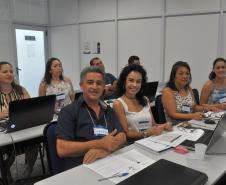 Turma extraordinária do curso de capacitação foi aberta para atender à demanda dos novos prefeitos eleitos e tem representantes de diversas regiões do estado.
