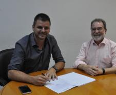 O prefeito de Fazenda Rio Grande, Márcio Wosniak, recebeu o presidente da Fomento Paraná, Juraci Barbosa, que iniciou uma programação de visitas técnicas aos municípios paranaenses.