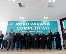 O governador Beto Richa assinou nesta quinta-feira (16) em evento no Palácio Iguaçu o decreto que estabelece as novas regras do programa, que passa a incluir mais segmentos, como e-commerce, comércio atacadista e varejista, e a permitir a utilização de créditos de ICMS para investimentos. Curitiba,16/03/2017 Foto: Jaelson Lucas / ANPr