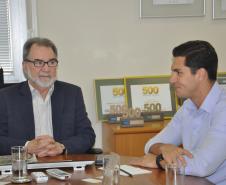 O presidente da ACIAI, empresário Oscar Muchau, acompanhado do secretário municipal de Desenvolvimento, Luis Antonio Andreassa, o vereador Rogerio Kuhn e o jornalista Nilton Pabis, da Folha de Irati, foram recebidos pelo presidente da Fomento Paraná, Juraci Barbosa. No encontro foi discutida a formalização da parceria, que prevê a criação de um espaço e da contratação e capacitação de um agente de crédito para atuar na ACIA para oferta de linhas de crédito aos empreendedores locais.