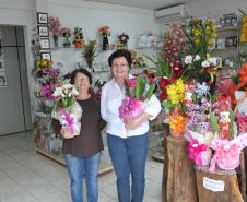 Marilde Nesello, de Toledo, transformou um orquidário em uma loja para comercializar flores e presentes e usa o microcrédito da Fomento Paraná como capital de giro.