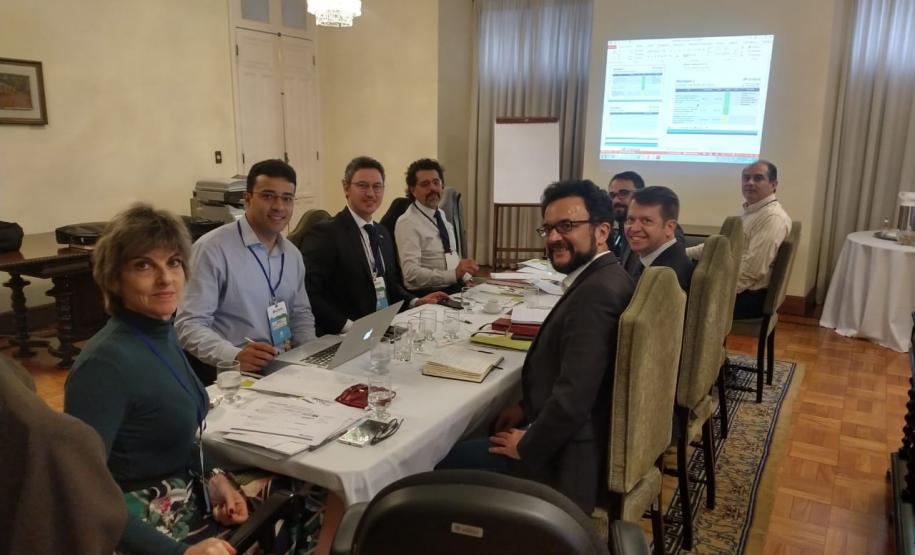 O diretor-presidente da Fomento Paraná, Heraldo Neves, participou nesta sexta (23), em Vitória (ES), da quarta reunião do Consórcio de Integração Sul e Sudeste (Cosud).