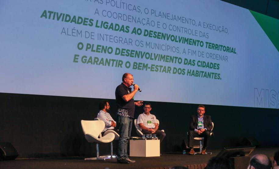 O secretário de Estado do Desenvolvimento Urbano e Obras Públicas, João Carlos Ortega, palestra durante o evento Governo 5.0.