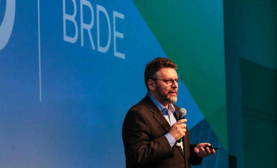 Wilson Bley, diretor de Operações do BRDE, palestra durante o evento Governo 5.0.
