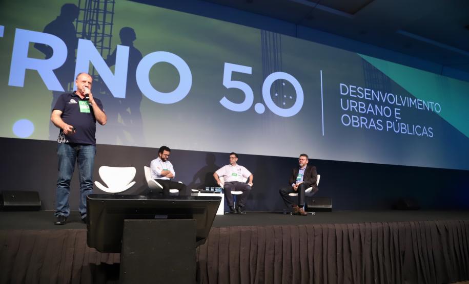 O secretário de Estado do Desenvolvimento Urbano e Obras Públicas, João Carlos Ortega, palestra durante o evento Governo 5.0.