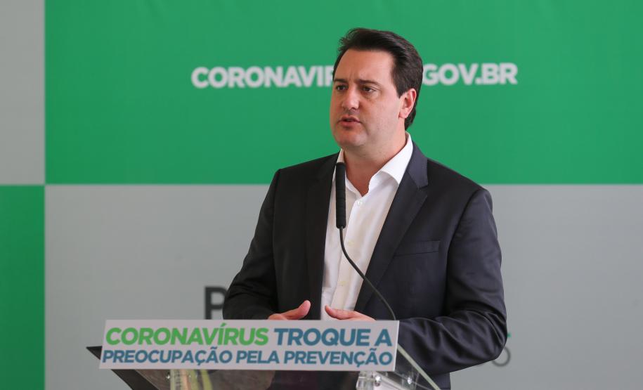 Governador anuncia pacote de R$ 1 bilhão para preservar os empregos