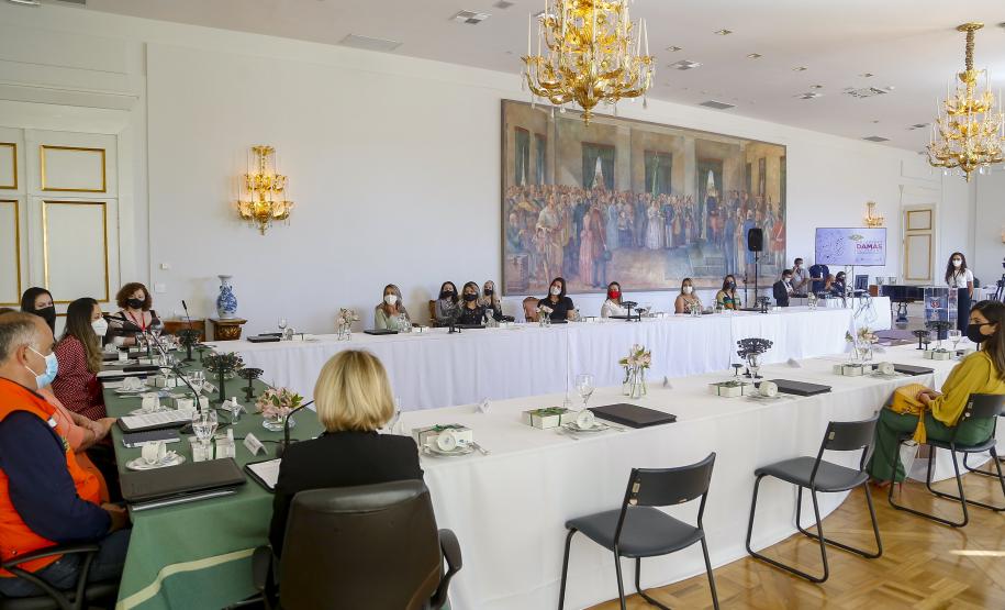 Encontro de primeiras-damas discute ações voltadas às mulheres