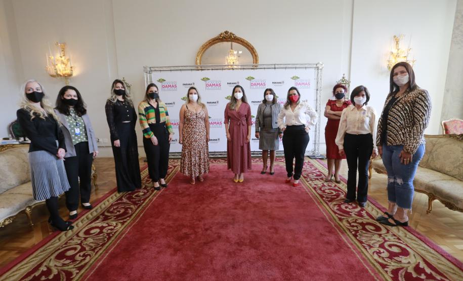 Encontro de primeiras-damas discute ações voltadas às mulheres