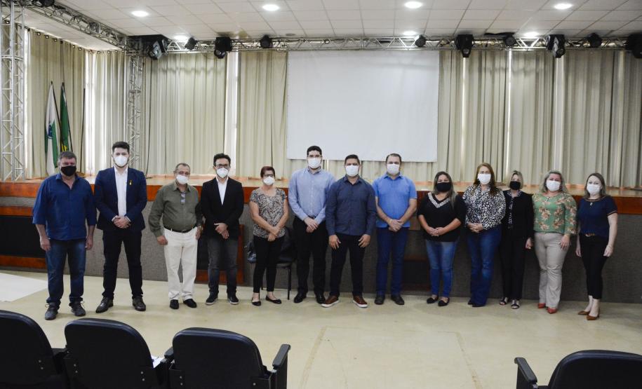 Encontro na prefeirura de Assis Chateaubriand, com o prefeito Beto Lunitti