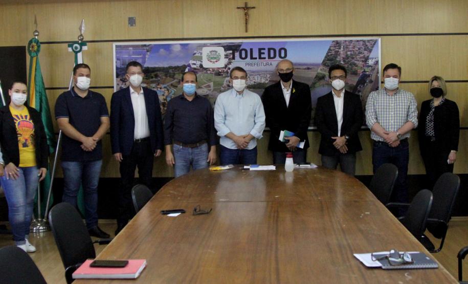 Reunião na prefeitura de Toledo