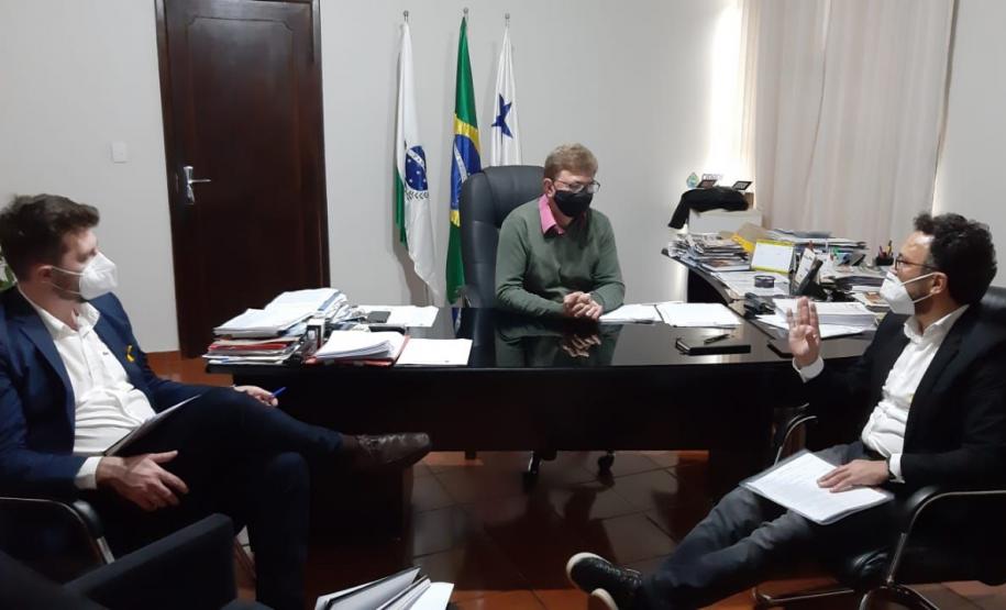 Reunião com o prefeito de Nova Santa Rosa, Norberto Pinz