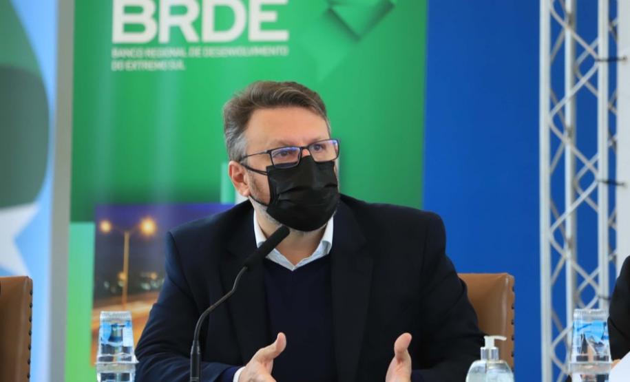 Governador Carlos Massa Ratinho Junior lança Programa de Microcrédito para Jovens Empreendedores