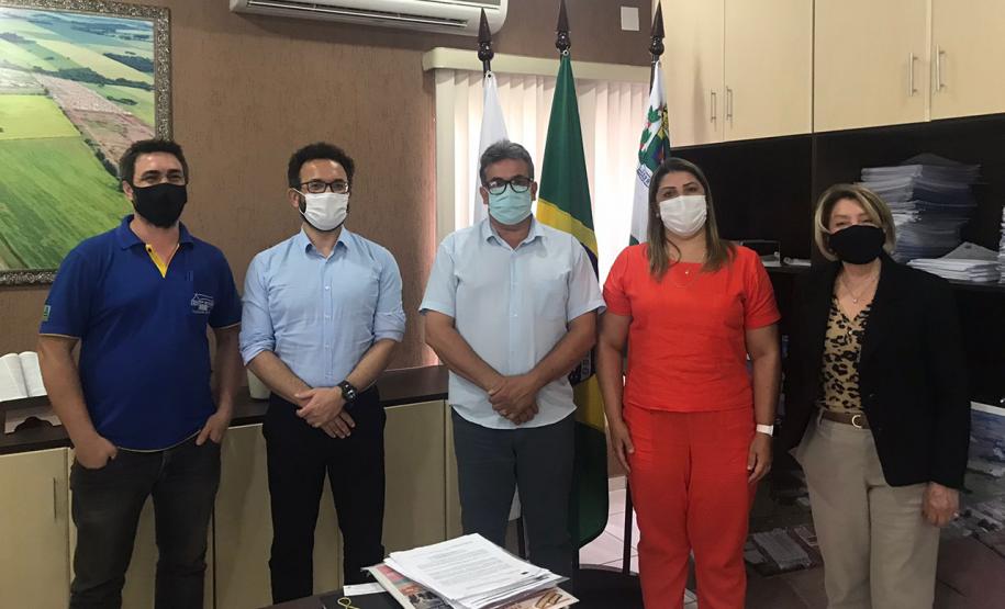 Reunião com o prefeito de Sabaudia, com o prefeito Moisés Soares Ribeiro.