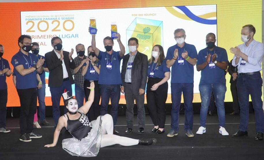 Entrega de troféus do Prêmio Estadual de Agentes de Crédito Fomento Parnaá e Sebrae 2020