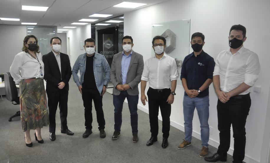 Diretores da Fomento Paraná e da Fundação Parque Tecnológico de Itaipu (PTI), em reunião nesta terça, 9, em Curitiba