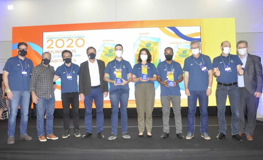 Entrega de troféus do Prêmio Estadual de Agentes de Crédito Fomento Parnaá e Sebrae 2020