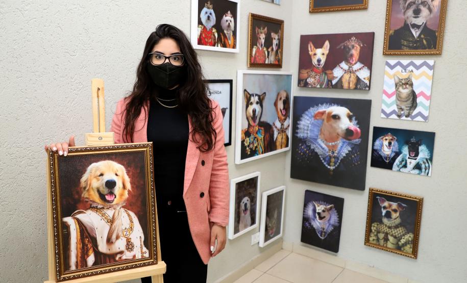 A empreendedora Giovanna Sabatke, que criou uma marca de produtos para animais de estimação