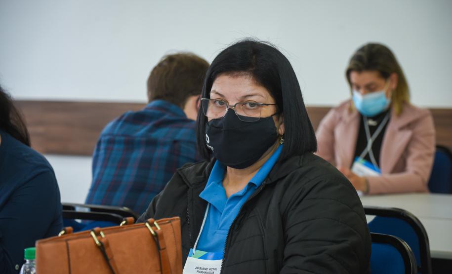 Encontro de agentes de crédito em Curitiba.