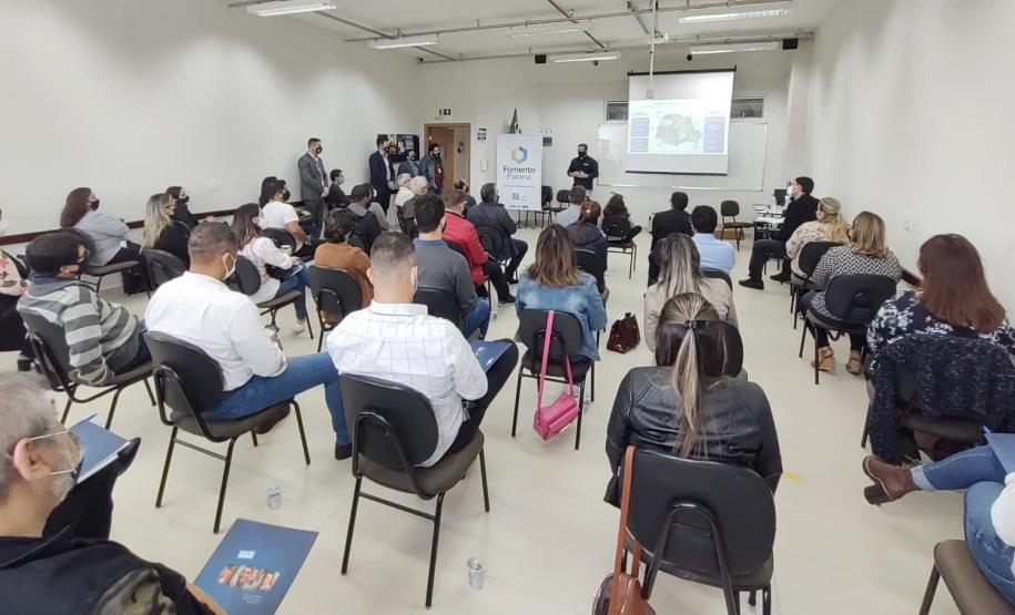 Encontro de agentes de crédito em Londrina