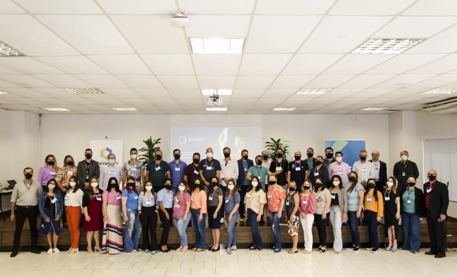 Encontro regional de agentes de crédito em Maringá