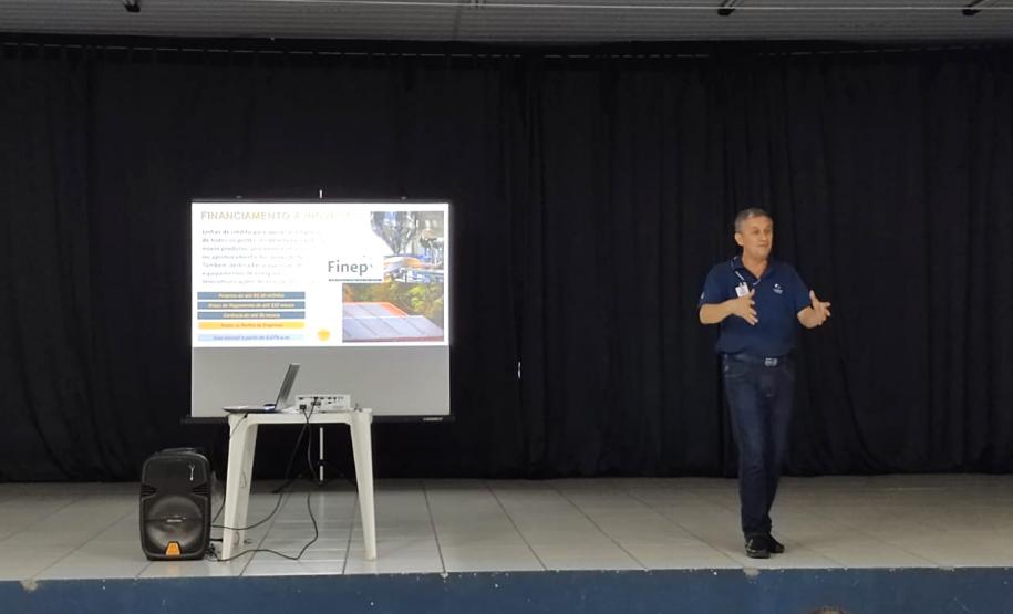 Palestra para empresários na na Acip – Associação Comercial, Industrial e Agropecuária de Porto Rico, para apresentação da Fomento Paraná e das linhas de crédito.