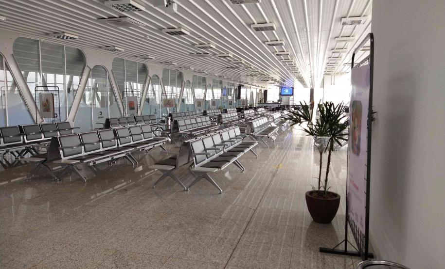 Área de espera de passageiros do aeroporto de Cascavel, que recebeu recursos do SFM para ampliação e modernização.