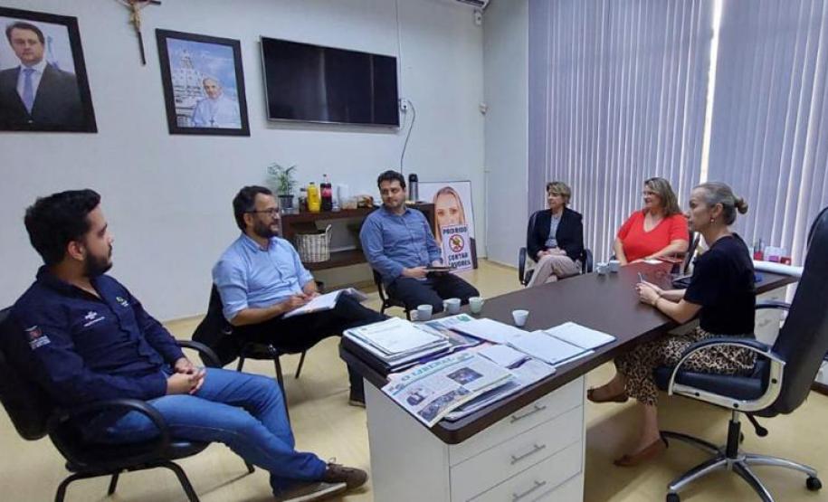 Reunião com a prefeita de Japurá, Adriana Polizer